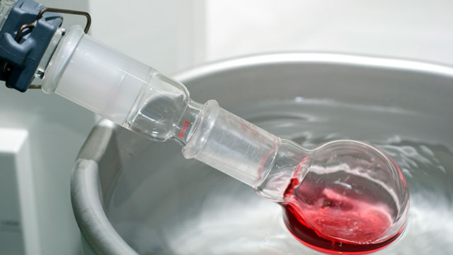 旋轉蒸發器：**特性